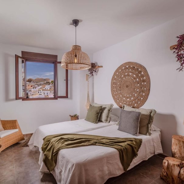 amanecer twin room 101