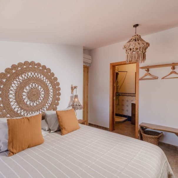 amare double bed room 102